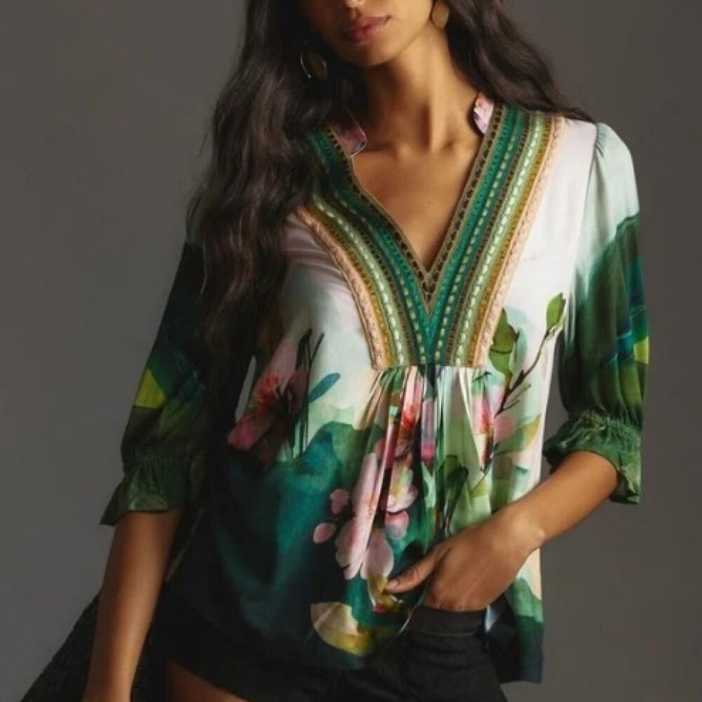 Anthropologie Bl^Nk London Stephanie Top Size XXS Green Floral V Neck Blouse 2